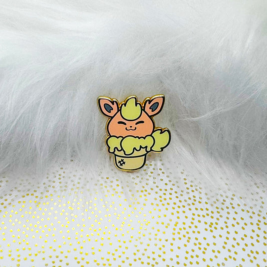 Enamel Pin - Pokemon - Flareon Ice Cream
